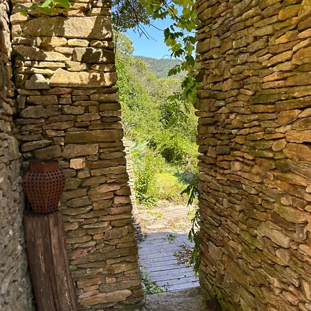 Fount Estremiero With Shared Wellness And Pool Apartment Castans