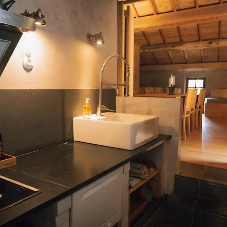 Апартаменты Fount Estremiero Wellness And Pool Shared With Castans